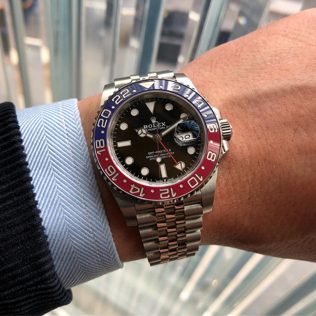 Whoever said Pepsi for breakfast was a bad thing? Thanks @rolex for the delightful morning Whoever said Pepsi for breakfast was a bad thing? Thanks @rolex for the delightful morning