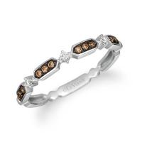 le vian 14k vanilla gold® ring with vanilla diamonds®  cts., chocolate diamonds® 1/15 cts.