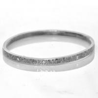hammered sterling silver bracelet w/ 0.23 ct diamonds