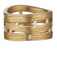 triple wave band in gold with diamonds