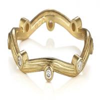 serpentine ring in gold with diamonds & branch texture