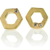honey comb 18ky gold post earring with diamonds