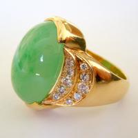 18k yellow gold jade and diamond ring