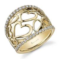 heart- shaped diamond fashion ring