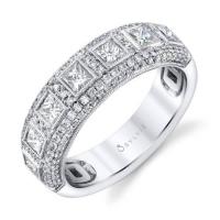 pave diamond fashion ring