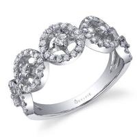 classic round diamond fashion ring