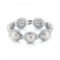 Custom Pearl And Diamond Bracelet