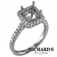 Diamond Mounting Ring with round-cut diamonds