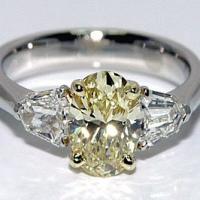 1075 – fancy cut yellow diamond engagement ring