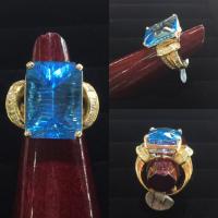 14kt yellow gold blue topaz/diamond ring