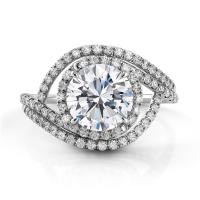 Danhov Abbraccio Elegant Diamond Engagement Ring