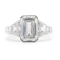 platinum emerald cut diamond engagement ring with trapezoid side stones