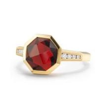 david yurman	guilin octagon ring with garnet and diamonds in 18k gold