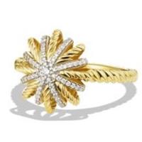 david yurman	starburst ring with diamonds in 18k gold