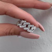 18kt white gold channel and prong set round diamond ring
