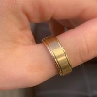 14kt yellow gold shiny and brushed men's ring