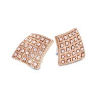 roberto coin necklace with 7 diamond stations
