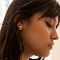gold shell earrings