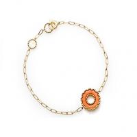 chantecler bracelet in yellow gold with one symbol in salmon pink color