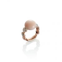 Chantecler Rink in pink gold, diamonds and pink coral