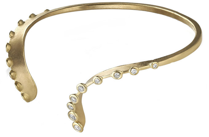 Ayesha Mayadas - Crested Cuff in Gold with Diamonds