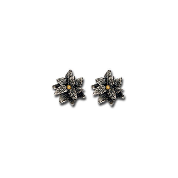 wax flower pointed small earrings (patina) wax flower pointed small earrings (patina)