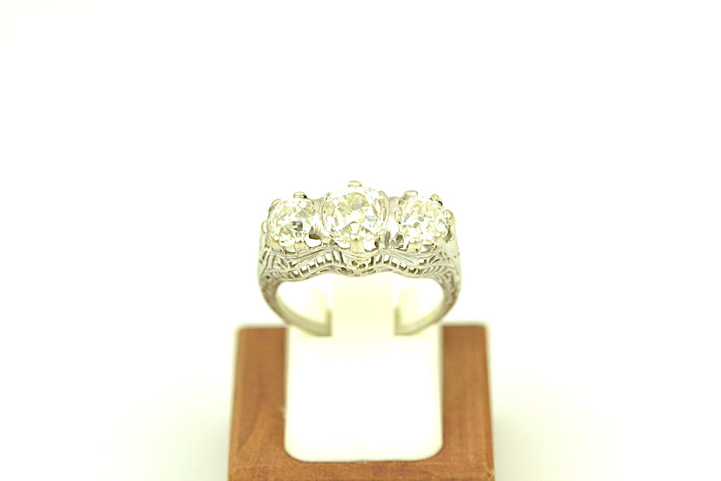 3 stone diamond antique ring 3 stone diamond antique ring
