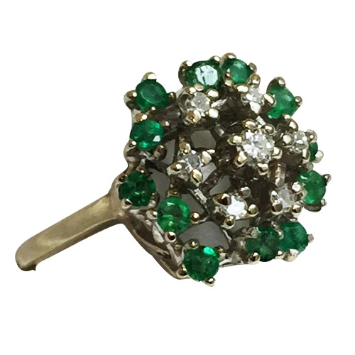 14 k white gold emerald and diamond ring 14 k white gold emerald and diamond ring