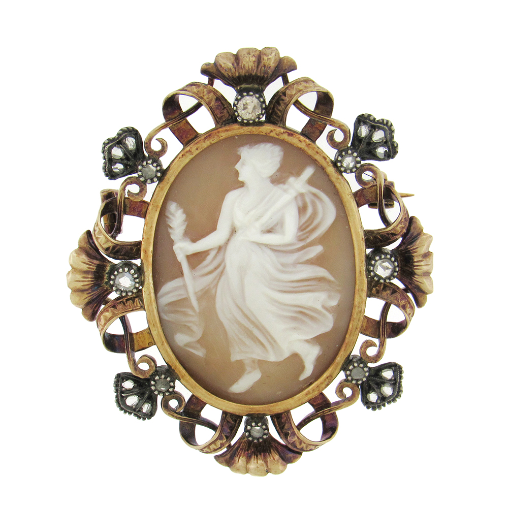ANTIQUE CAMEO BROOCH