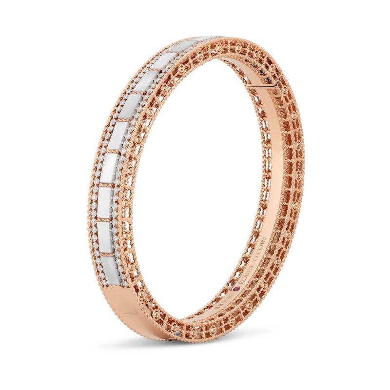 Roberto Coin Pendant with Diamonds